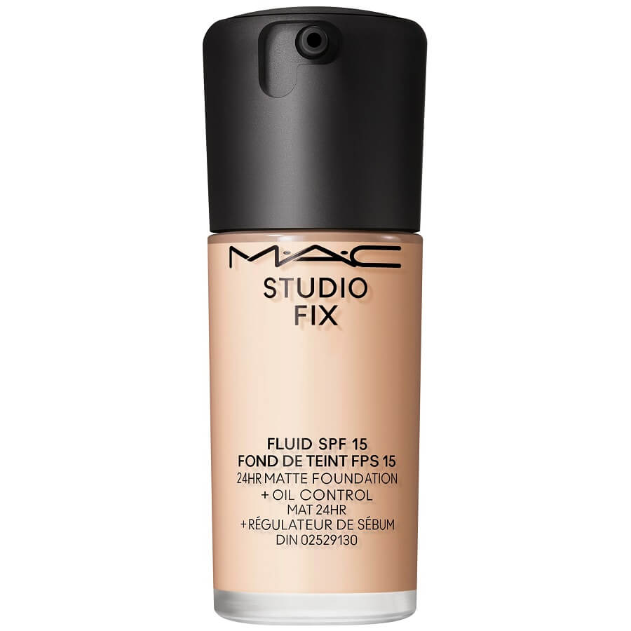 Studio Fix Fluid SPF 15 24HR Matte Foundation