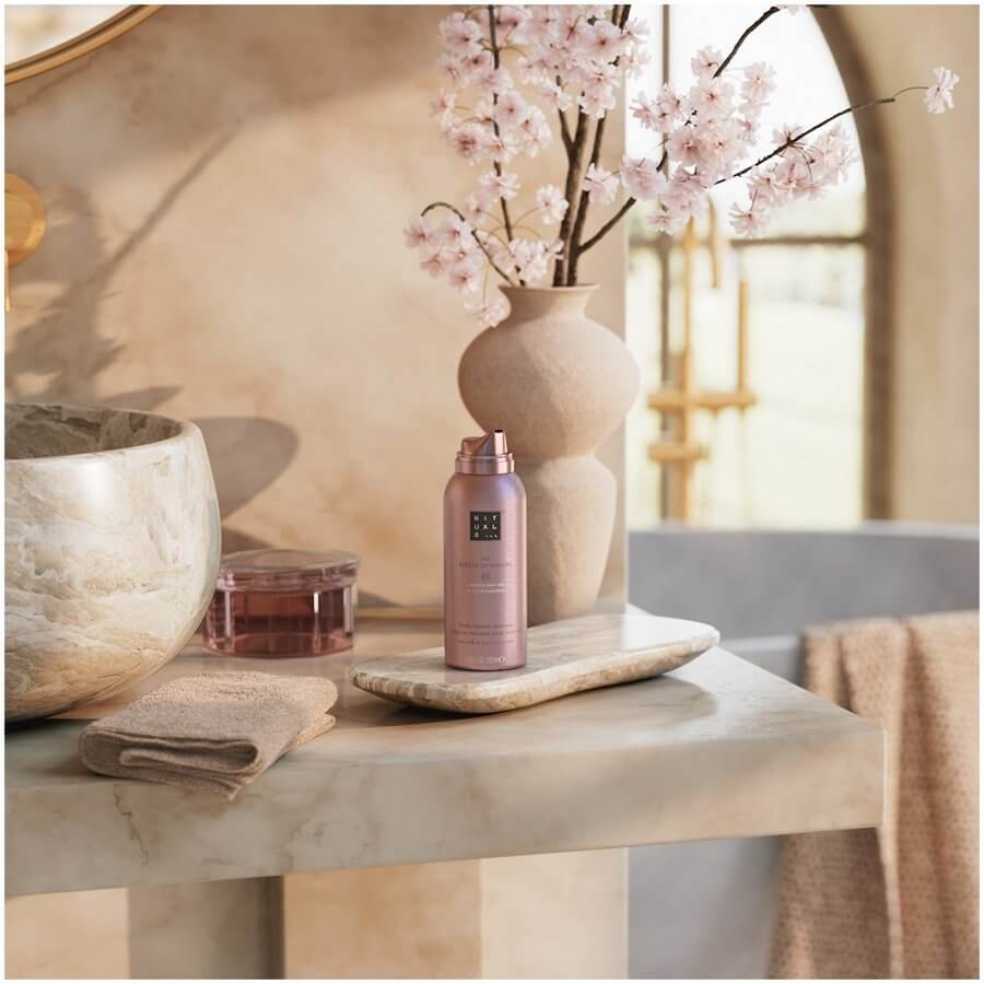 The Ritual of Sakura Body Lotion Mousse