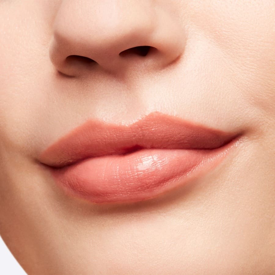 Lustreglass Sheer-Shine Lipstick