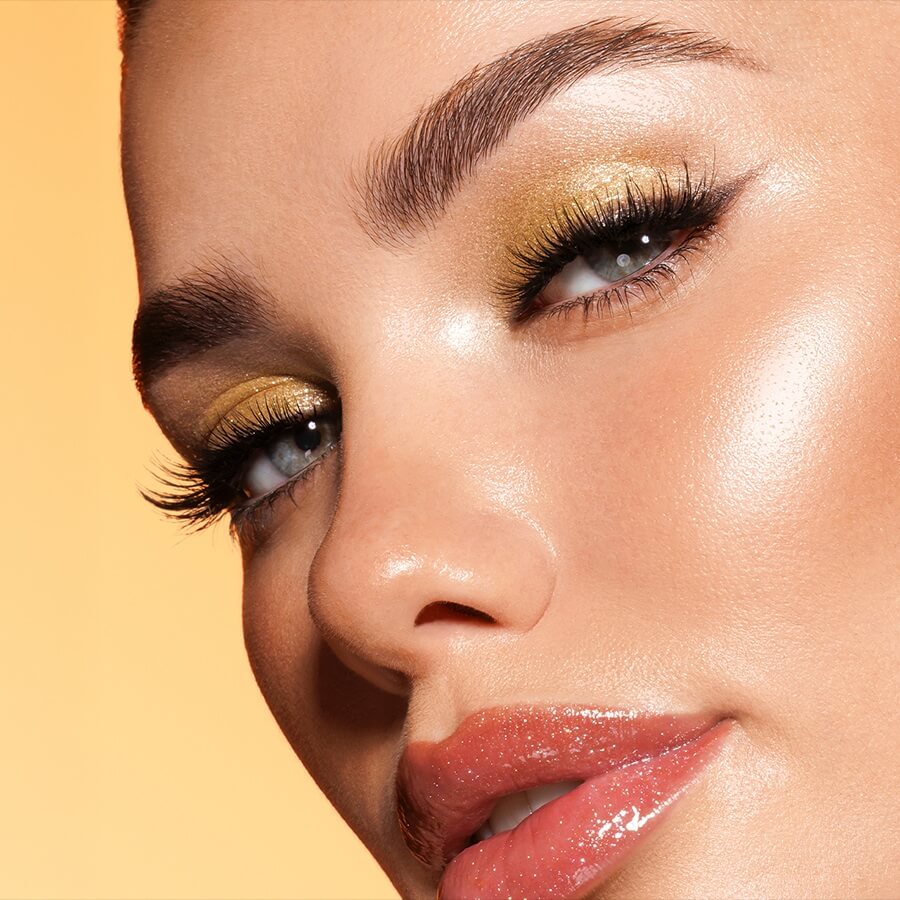 Shine Bright Fluid All Over Highligher
