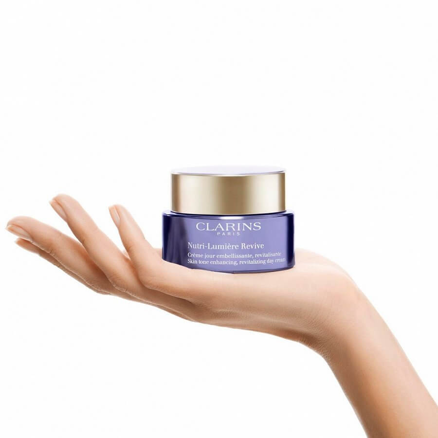 Nutri-Lumière Revive Skin Tone Enhancing Revitalizing Day Cream