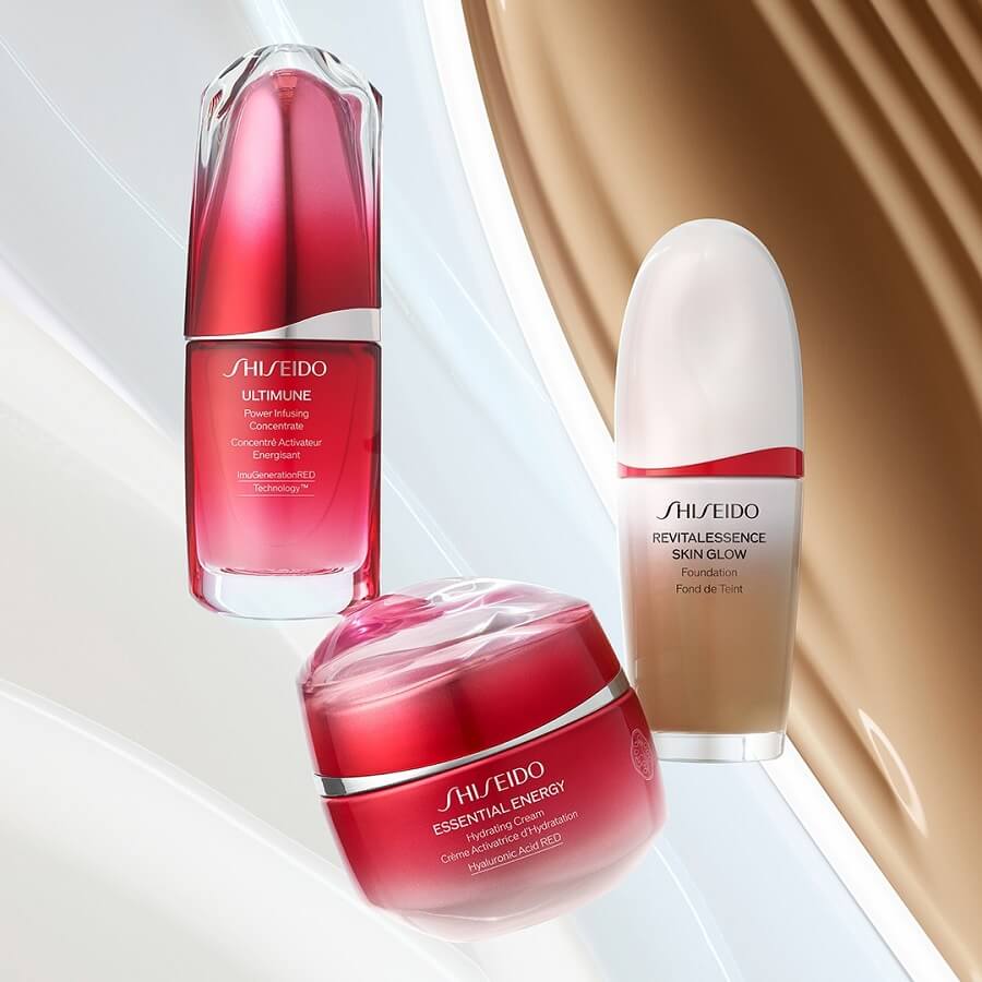 Revitalessence Skin Glow Foundation