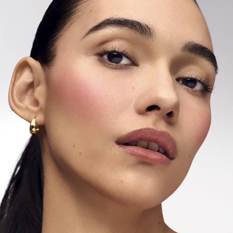 Futurist Blushmaker
