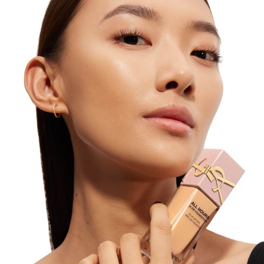 All Hours Glow Foundation