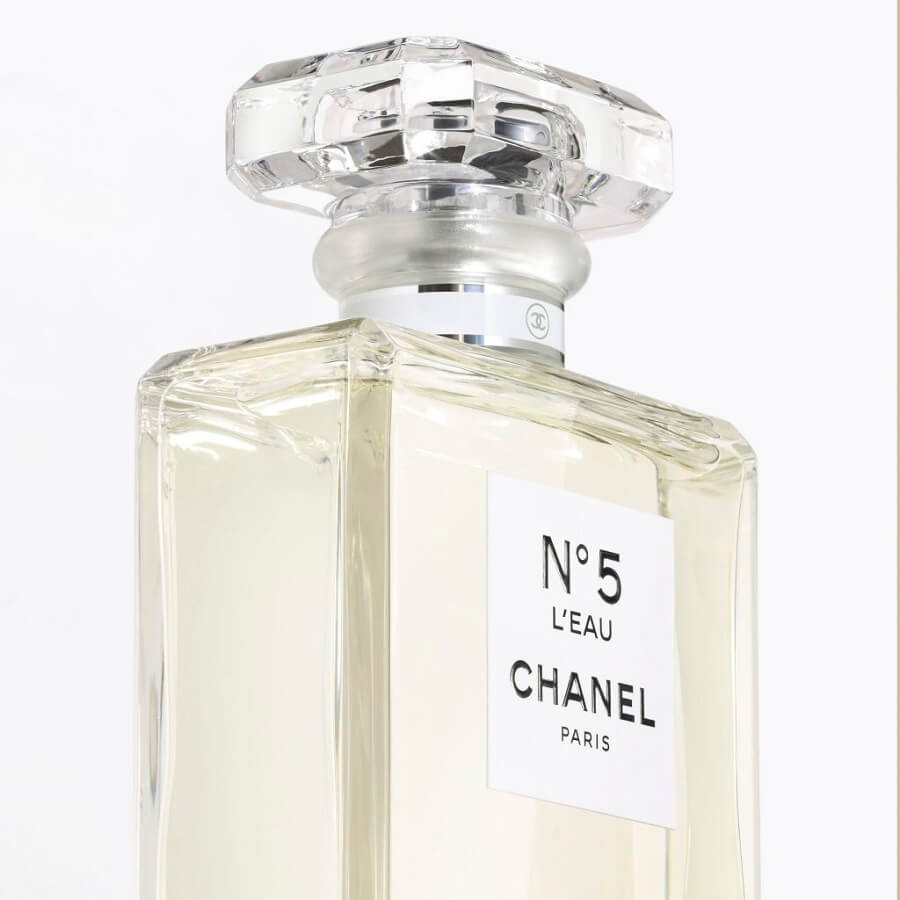 EAU DE TOILETTE U SPREJU