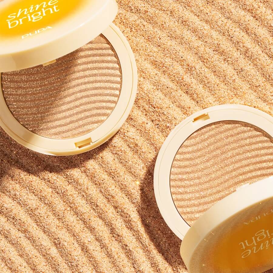 Shine Bright Compact Face Highlighter