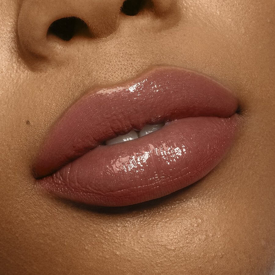 Light Lock Lip Gloss