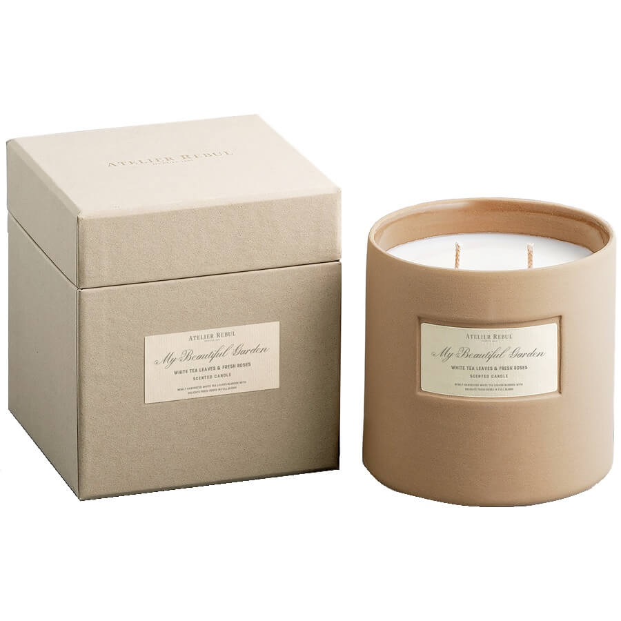 White Tea Leaves & Fresh Roses Scented Candle