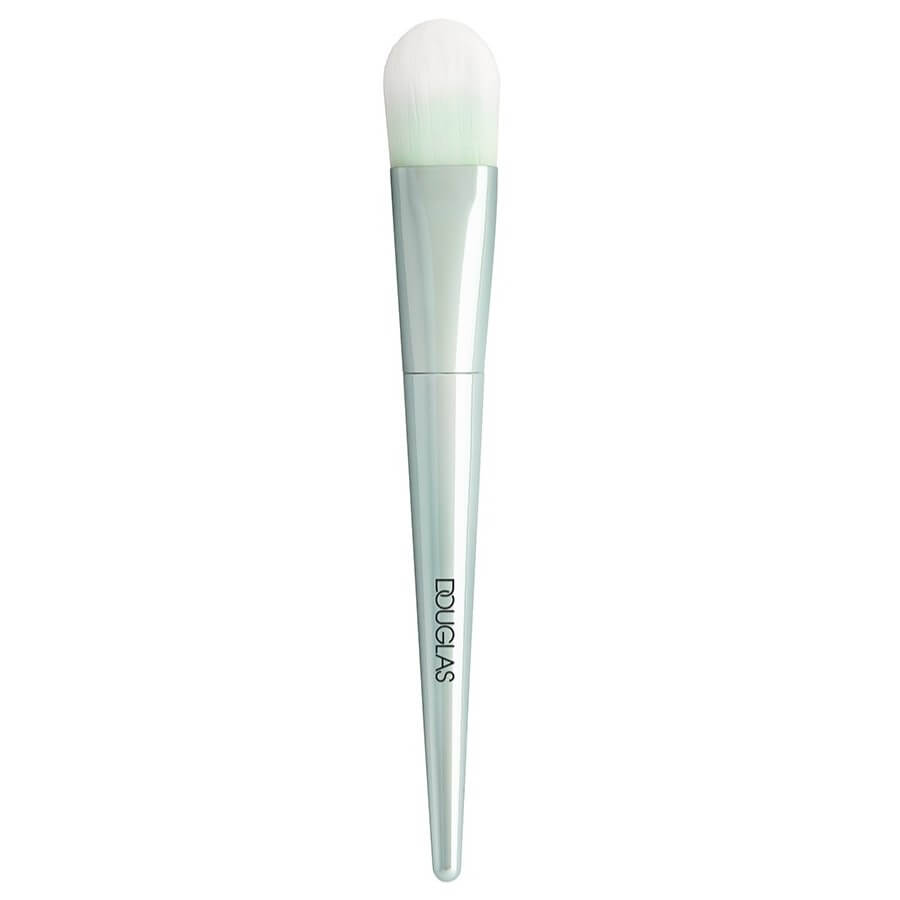 Flat Foundation Brush