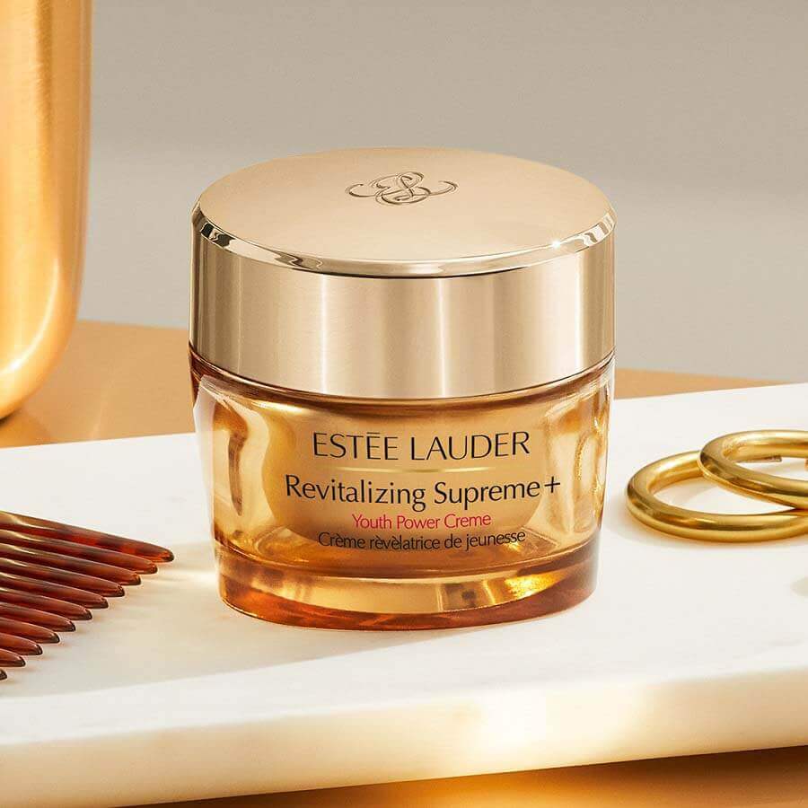 Revitalizing Supreme+ Moisturizer Youth Power Creme