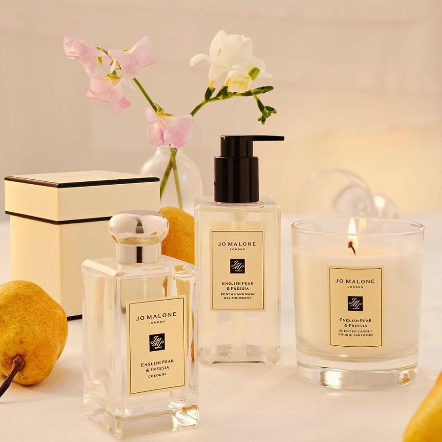 English Pear & Freesia Body & Hand Wash