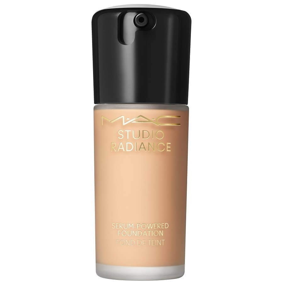 Studio Radiance Serum-Powered Foundation