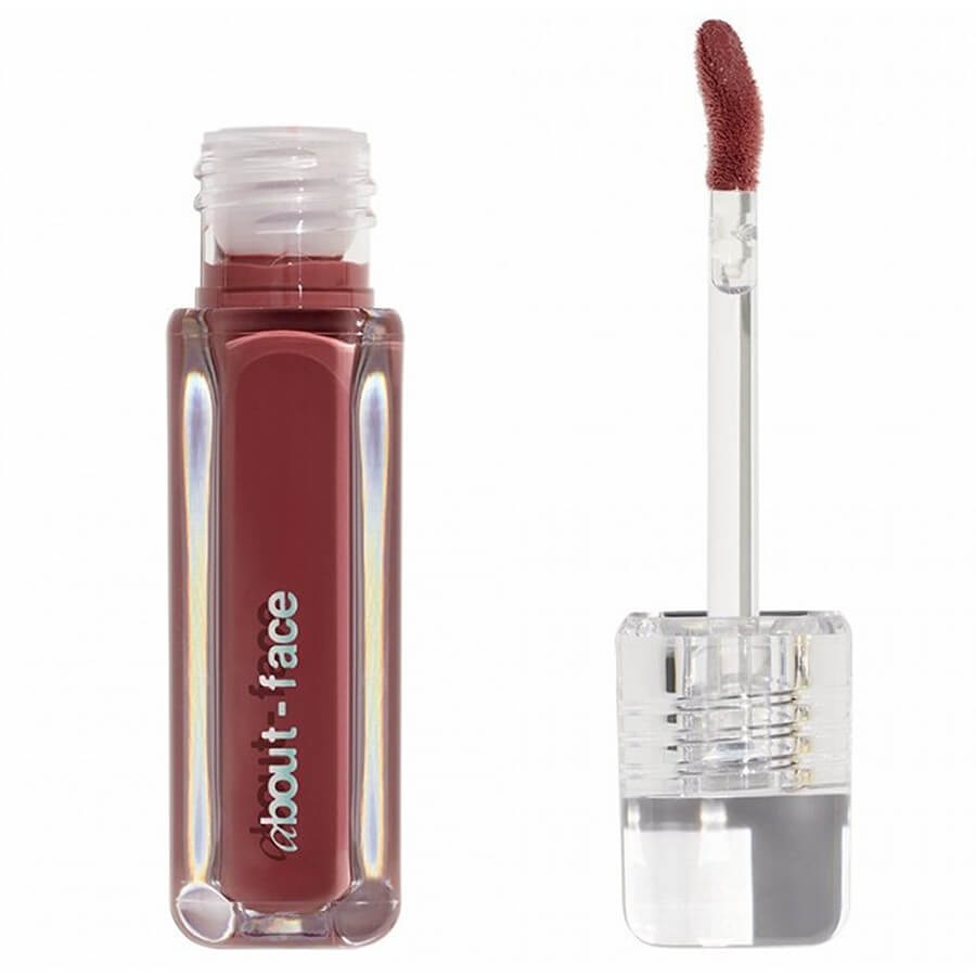 Light Lock Lip Gloss