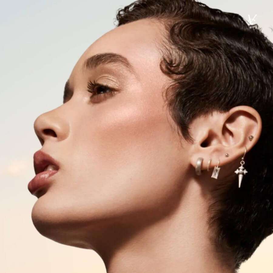 All Hours Hyper Luminize Highlighter