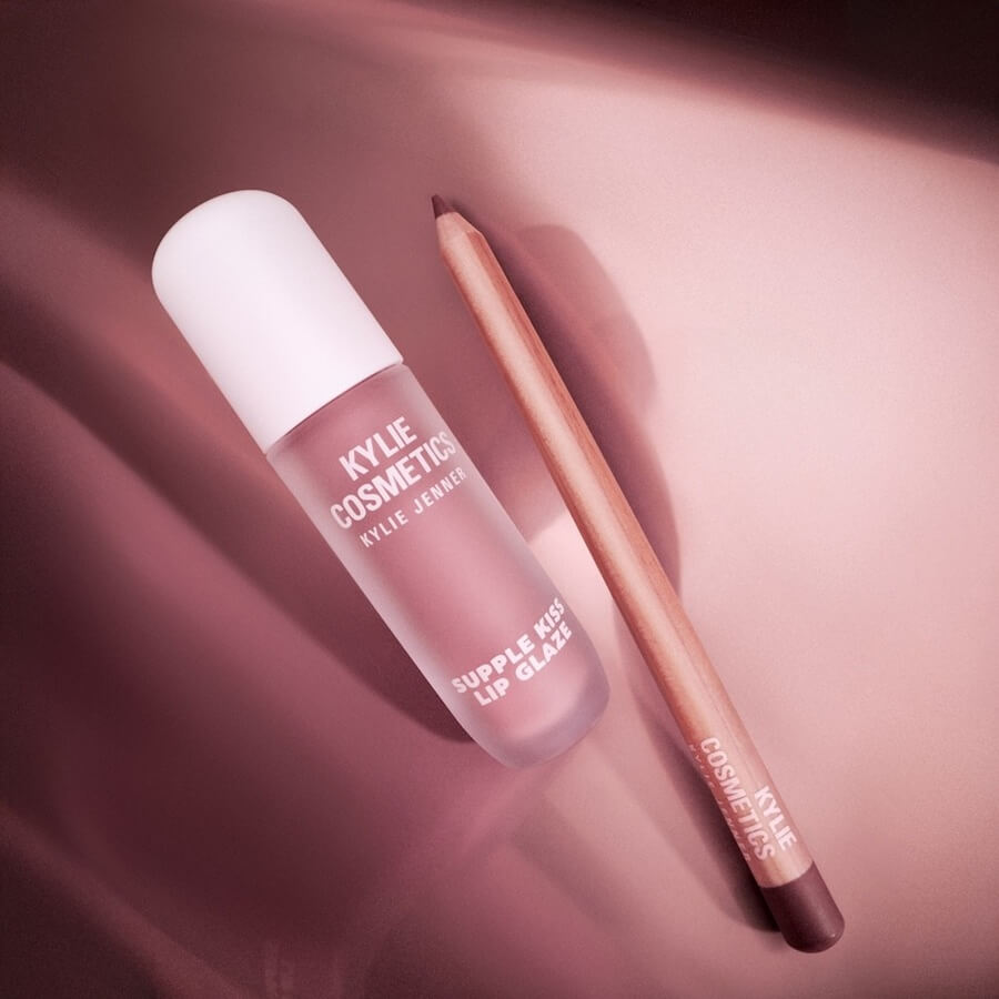 Glossy Lip Kit