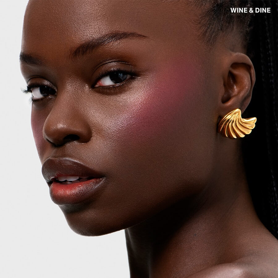 Cheek Thrills MultiFinish Face Trio