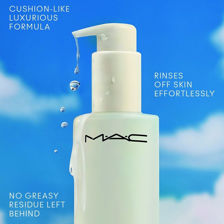 Hyper Real Fresh Canvas Cleansing Oil