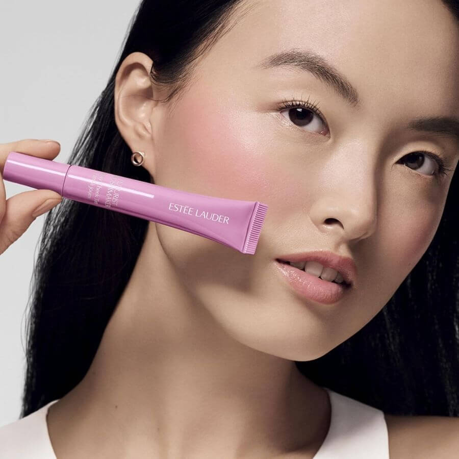 Futurist Blushmaker