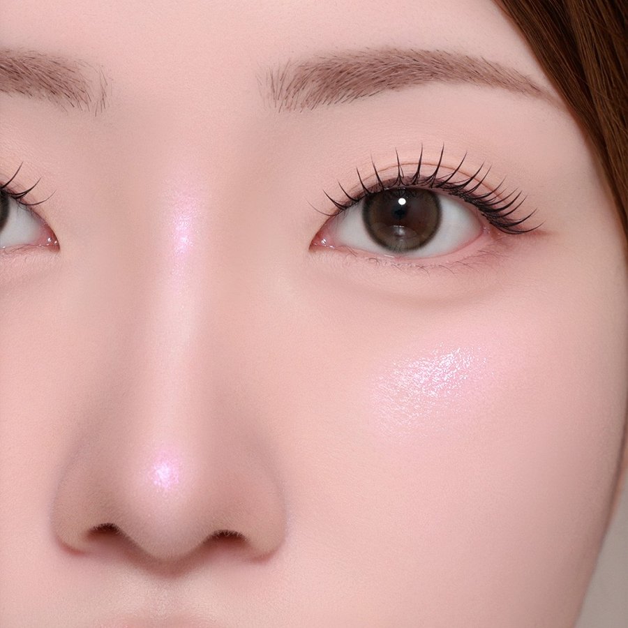 Romantic Blush Highlighter