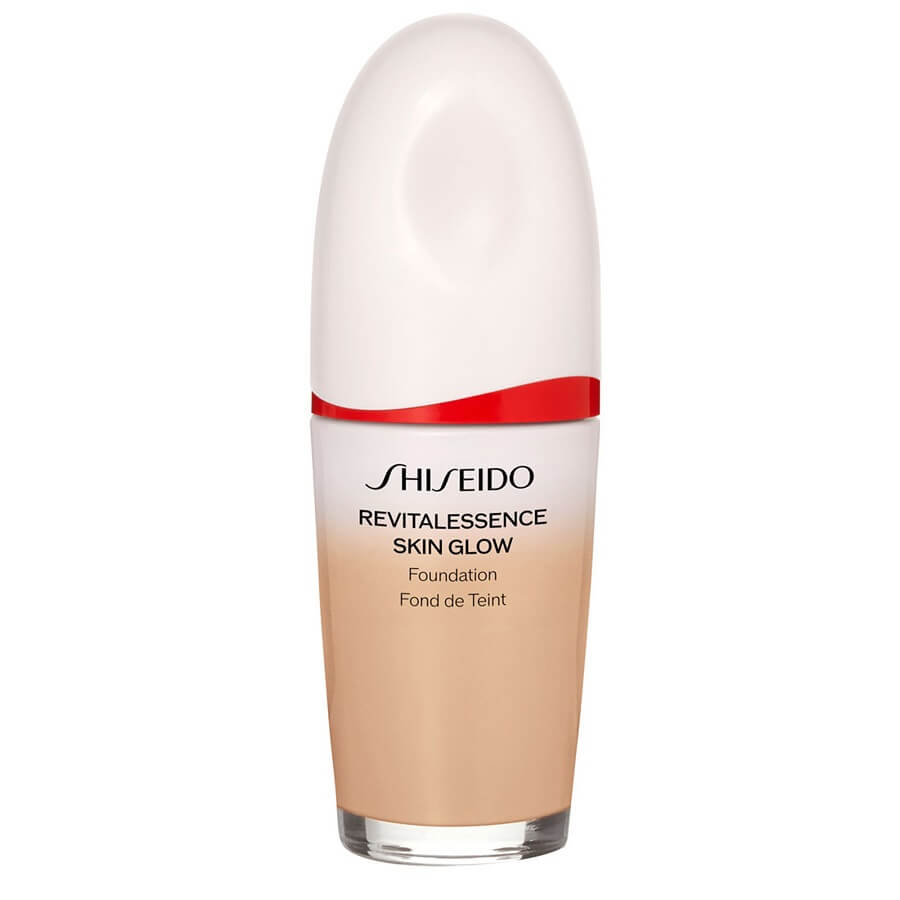 Revitalessence Skin Glow Foundation