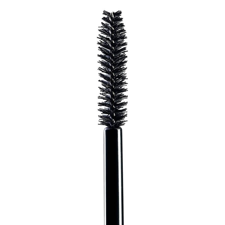 Volumizing Mascara Up A Notch