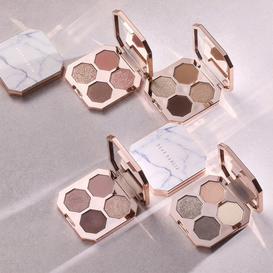 Dream Velvet Eyeshadow Palette