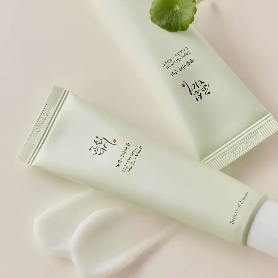 Light On Serum: Centella + Vita C