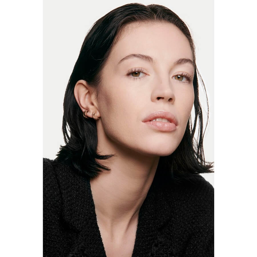 TEKUĆI PUDER S EFEKTOM ZAMAGLJIVANJA. BARŠUNASTI MAT ZAVRŠNI REZULTAT