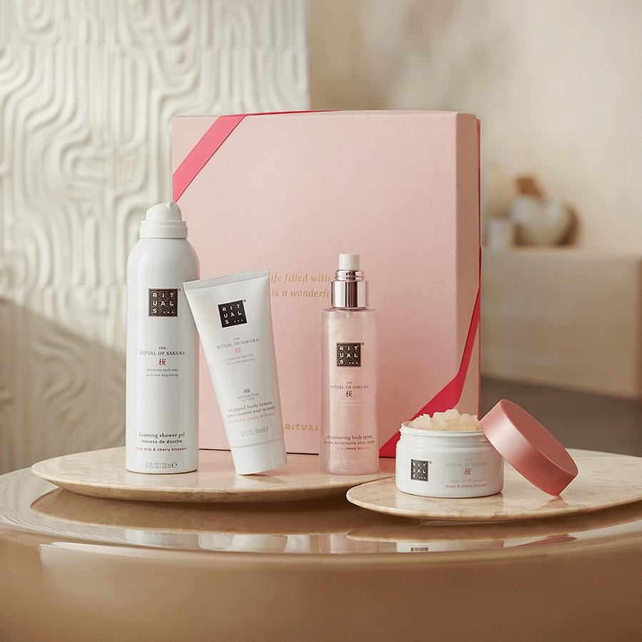 The Ritual of Sakura Medium Gift Set