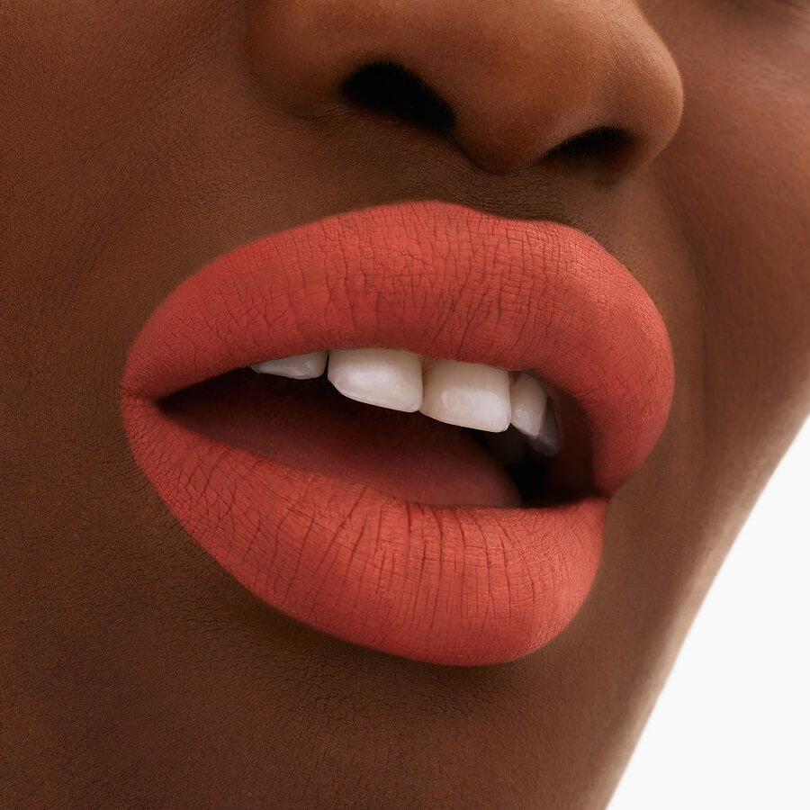 Locked Kiss 24hr Lipstick