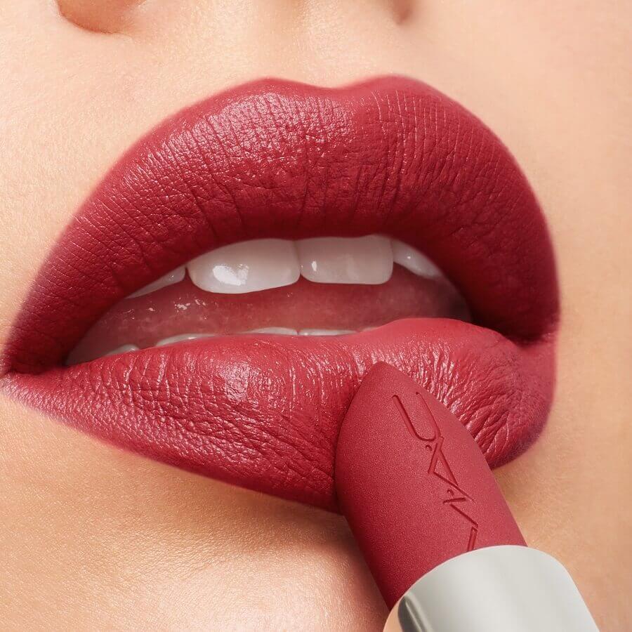 Macximal Matte Lipstick