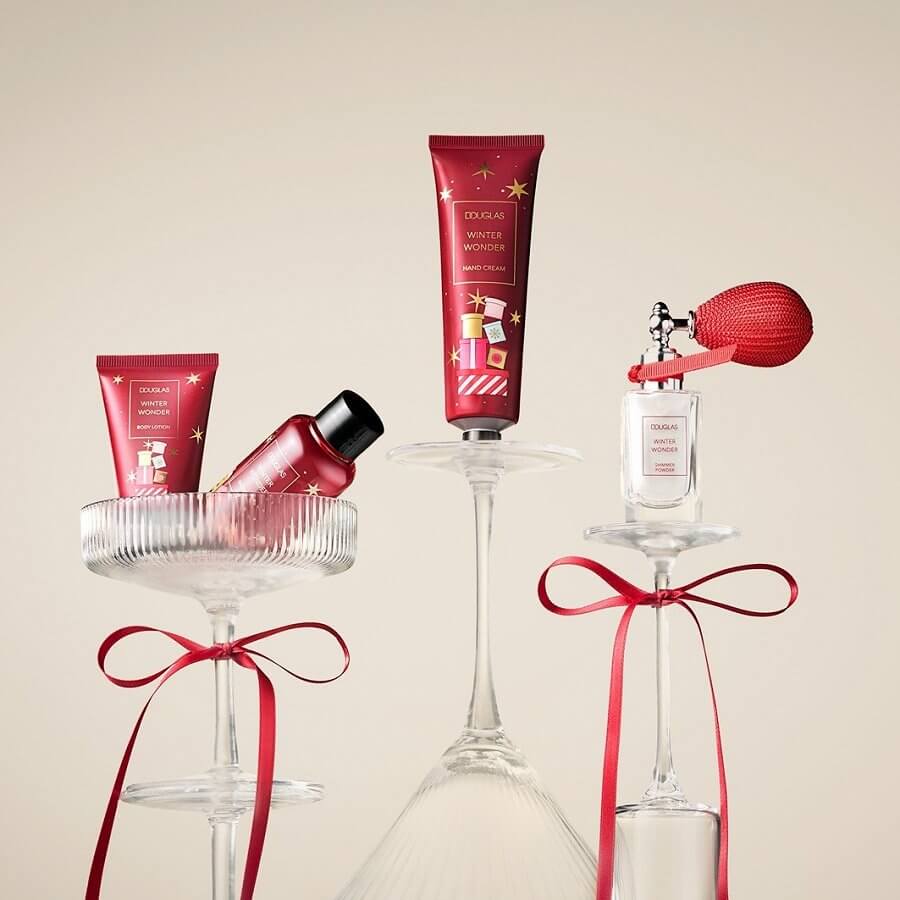 Winter Wonder Shimmer Powder Spray