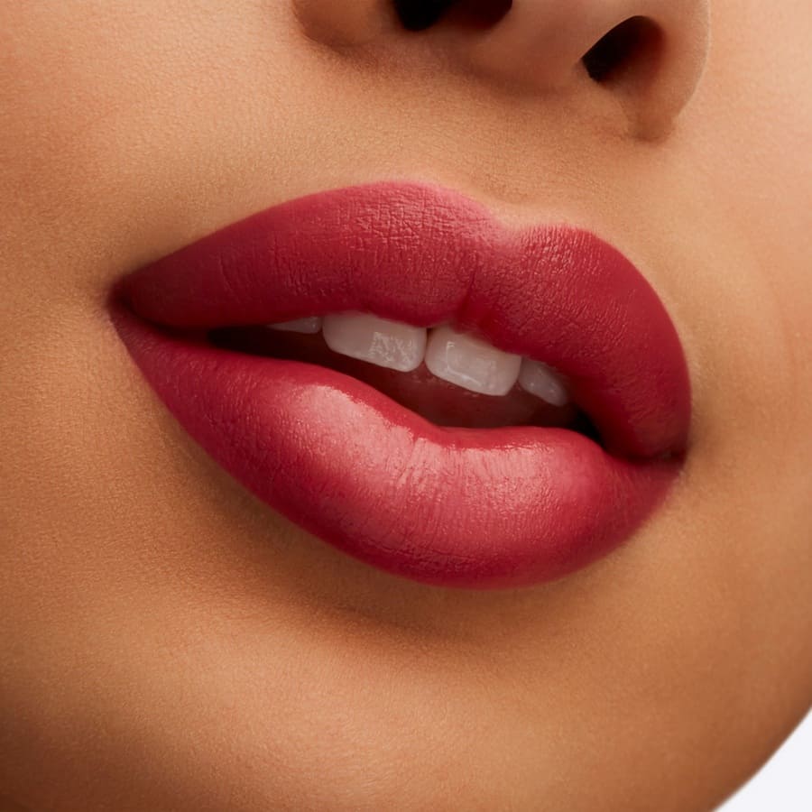 Lustreglass Sheer-Shine Lipstick