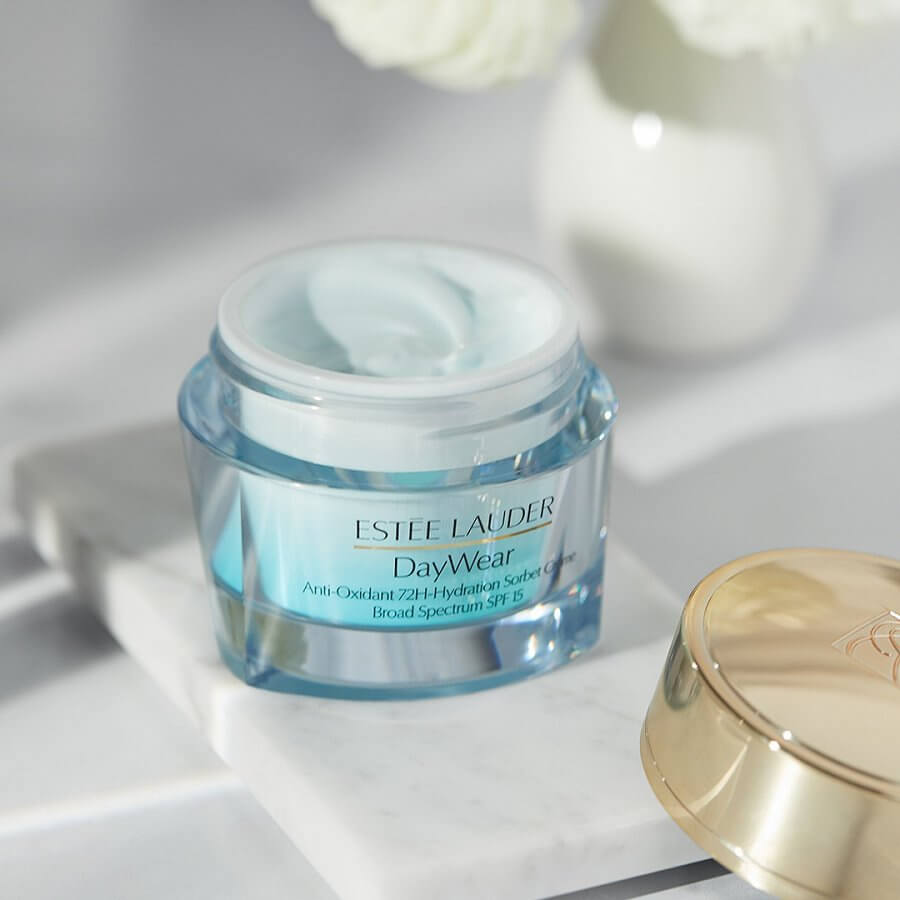 DayWear Anti-Oxidant 72-H Hydration Sorbet Creme SPF 15