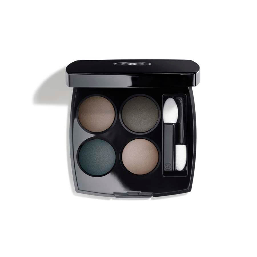 CHANEL LES 4 OMBRES SJENILA ZA OČI S MNOGOSTRUKIM EFEKTIMA BLURRY BLUE 2 g