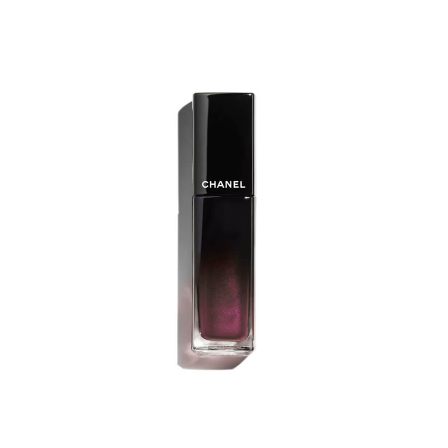 CHANEL ROUGE ALLURE LAQUE TEKUĆI DUGO POSTOJANI SJAJNI RUŽ ZA USNE NÉBULEUSE 5,5 ml