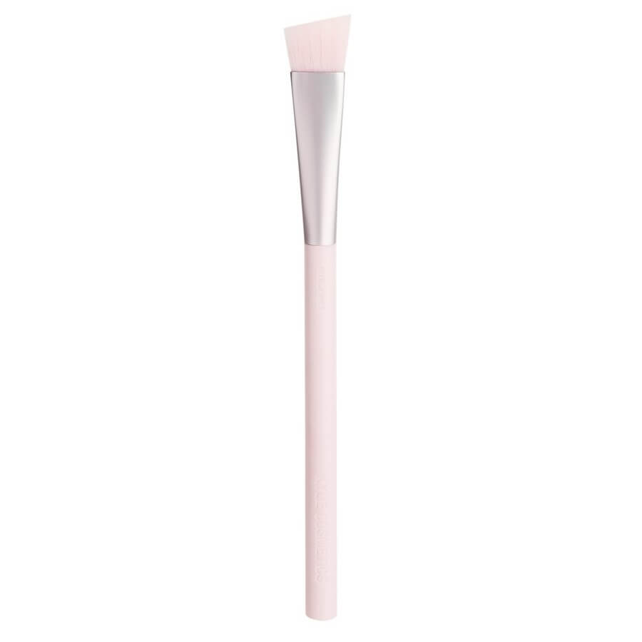 KYLIE COSMETICS Power Plush Concealer Brush 02 Kist Za Oči 1 kom,